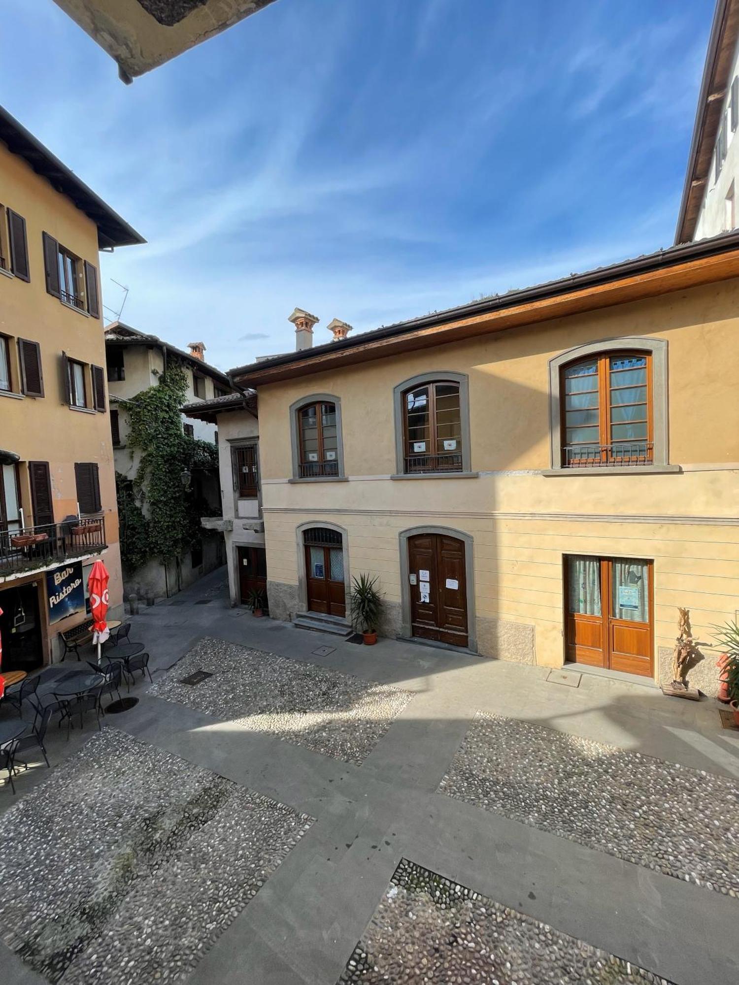 Villa Casa Berlai, Bilocale Sul Lago Pisogne Exterior foto